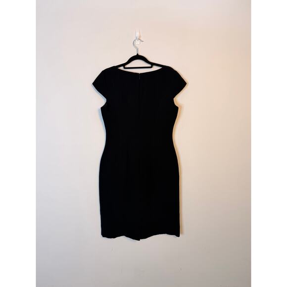 Tahari Arthur S. Levine Black Cap Sleeve Sheath Dress Size 4 - Picture 5 of 8